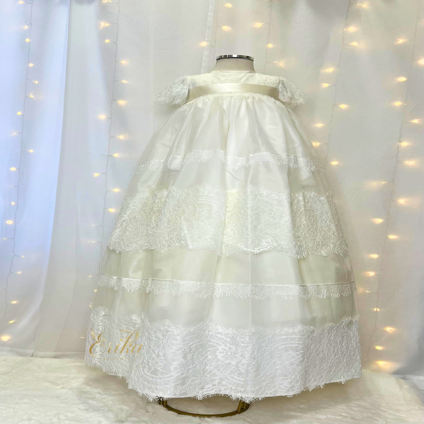 Angela Spanish Model