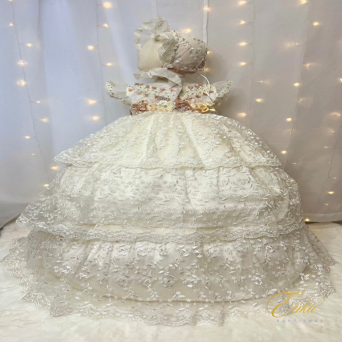 Sara Christening Gown & Bonnet