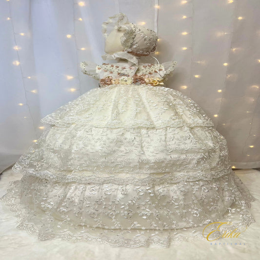 Sara Christening Gown & Bonnet