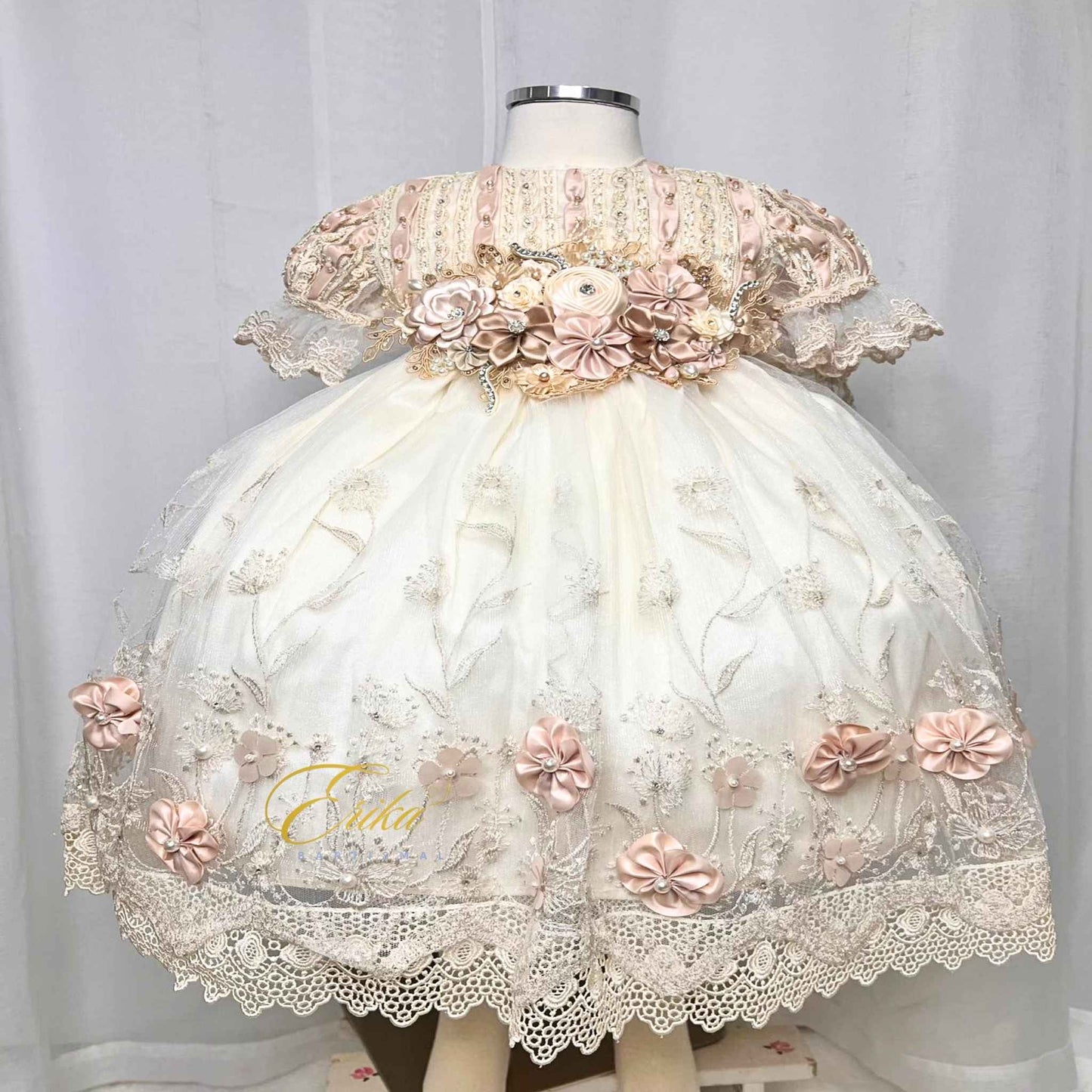 Jakelin Christening Gown & Bonnet